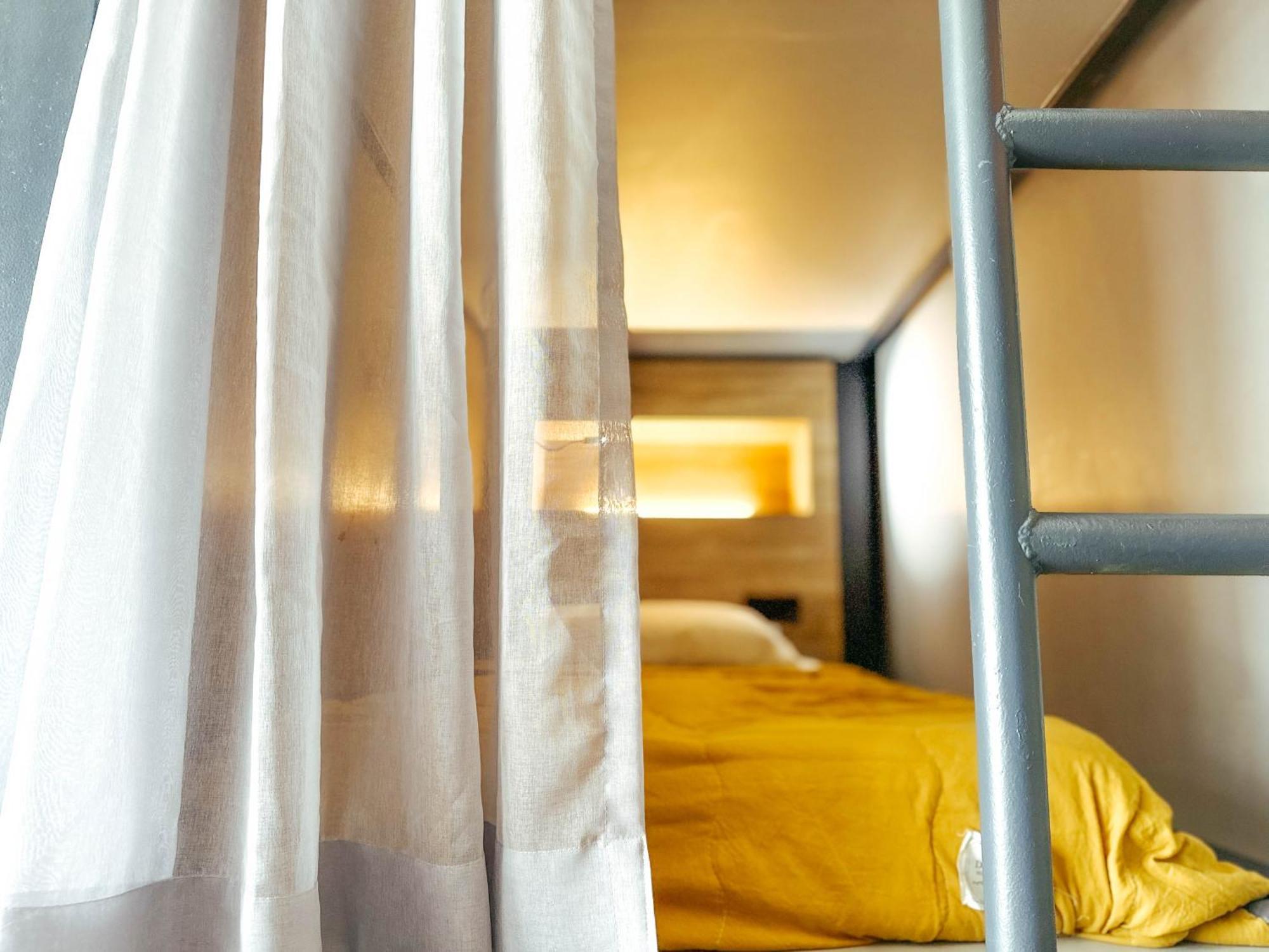 Arch Dormitorio Cenang Pantai Cenang  Exterior foto